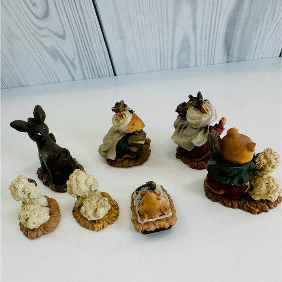Vintage Dior Mdse. Co. 1991  Mouse Mini  Nativity 7 Piece Set - Picture 4 of 8